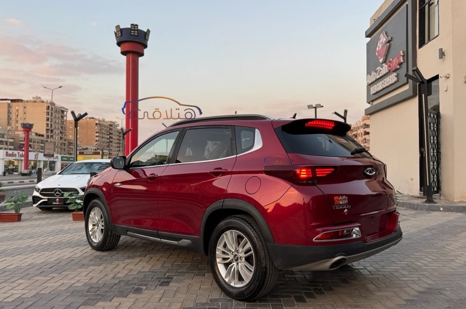 Tiggo 7 Chery احمر غامق