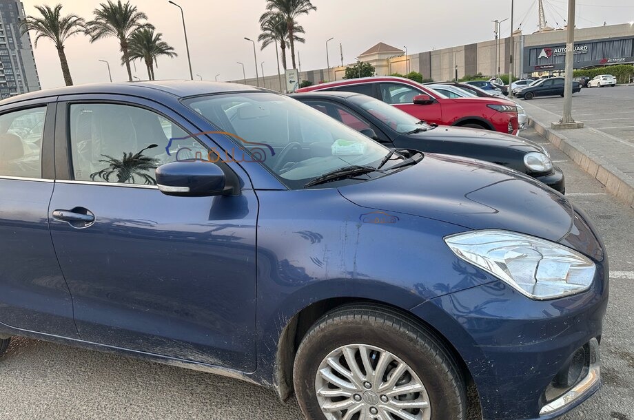 Dzire Suzuki Dark blue