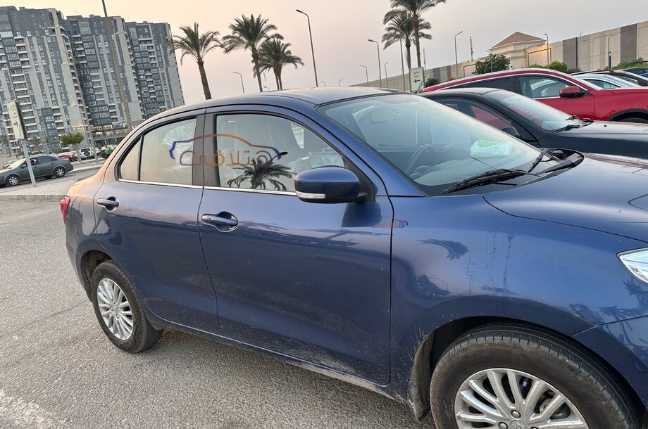 Dzire Suzuki Dark blue