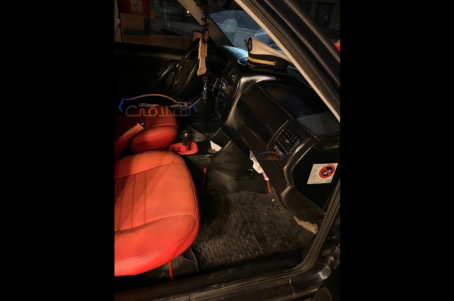 Golf 3 Volkswagen الأزرق الداكن