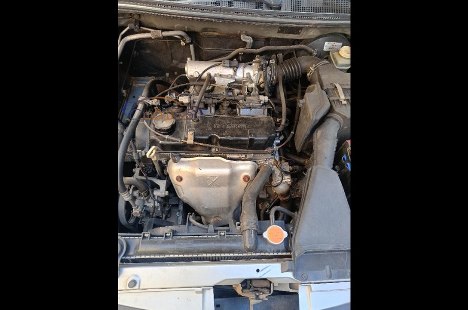 Lancer Puma Mitsubishi فضي