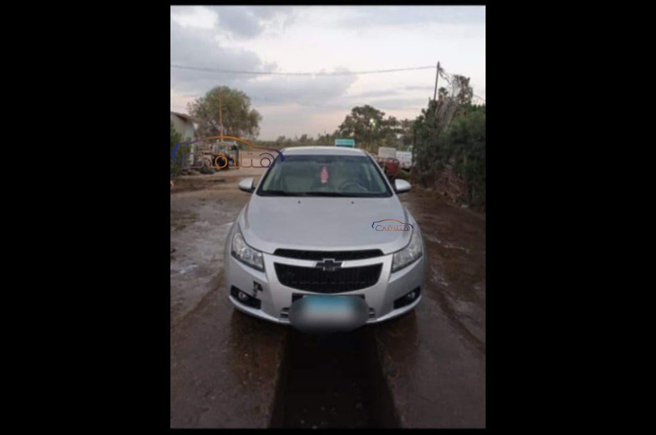 Cruze Chevrolet Gray