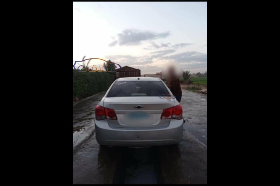 Cruze Chevrolet Gray