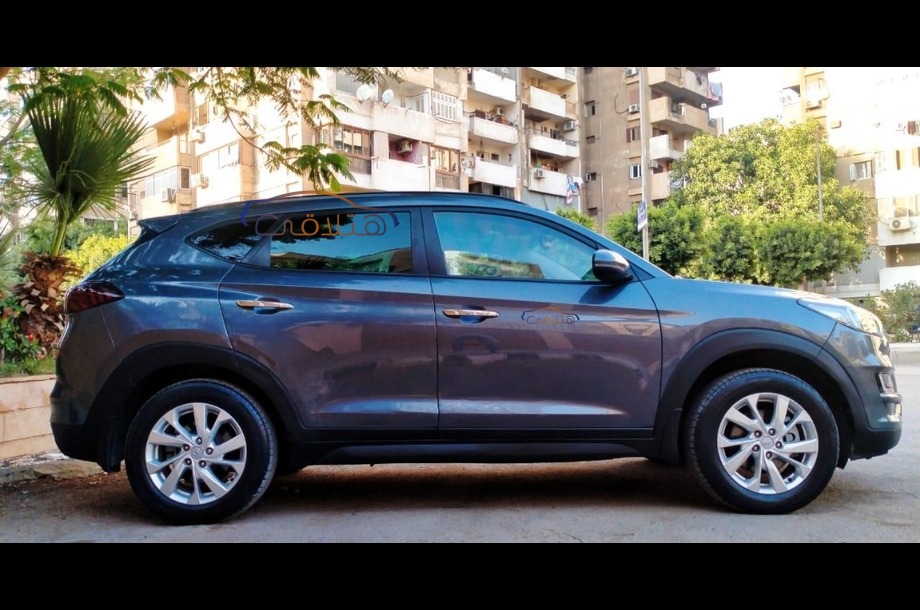 Tucson GDI Hyundai فضي