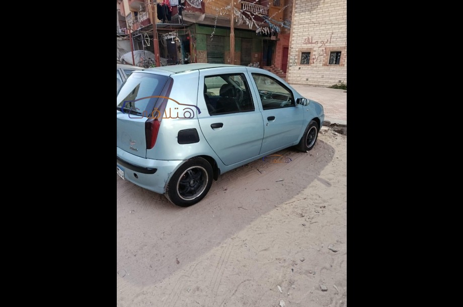 Punto Fiat Cyan