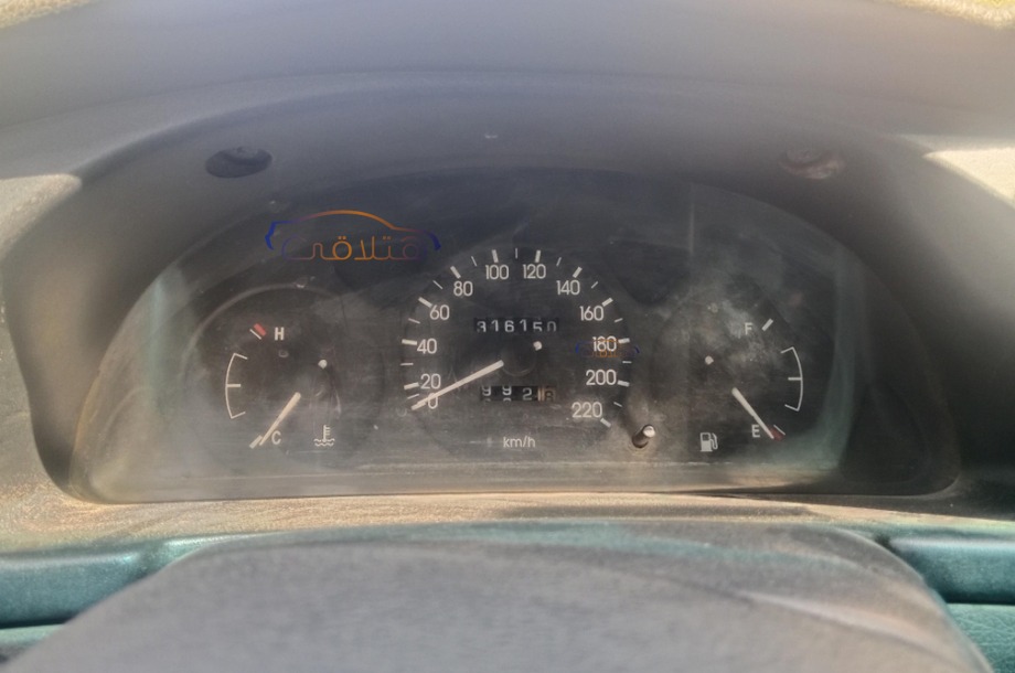 Lanos Chevrolet Dark red