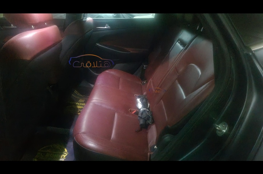 Tucson Turbo Hyundai فضي