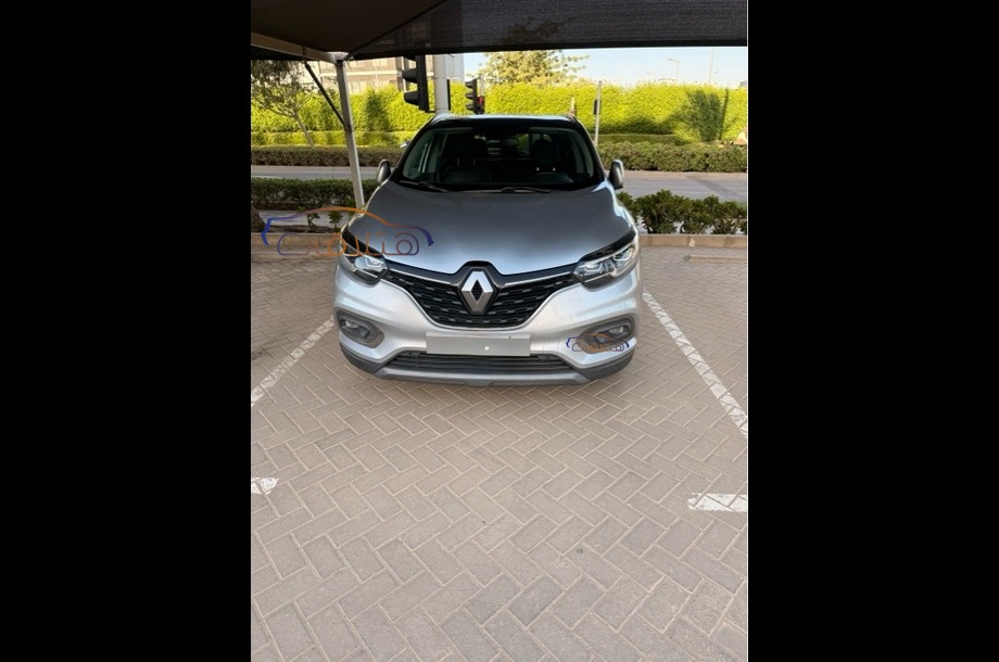 Kadjar Renault فضي