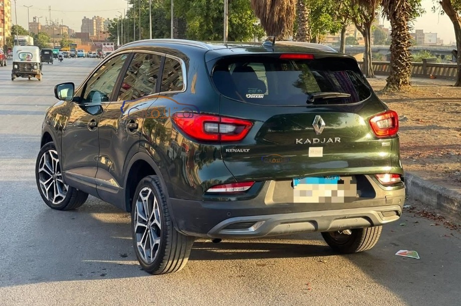 Kadjar Renault أخضر