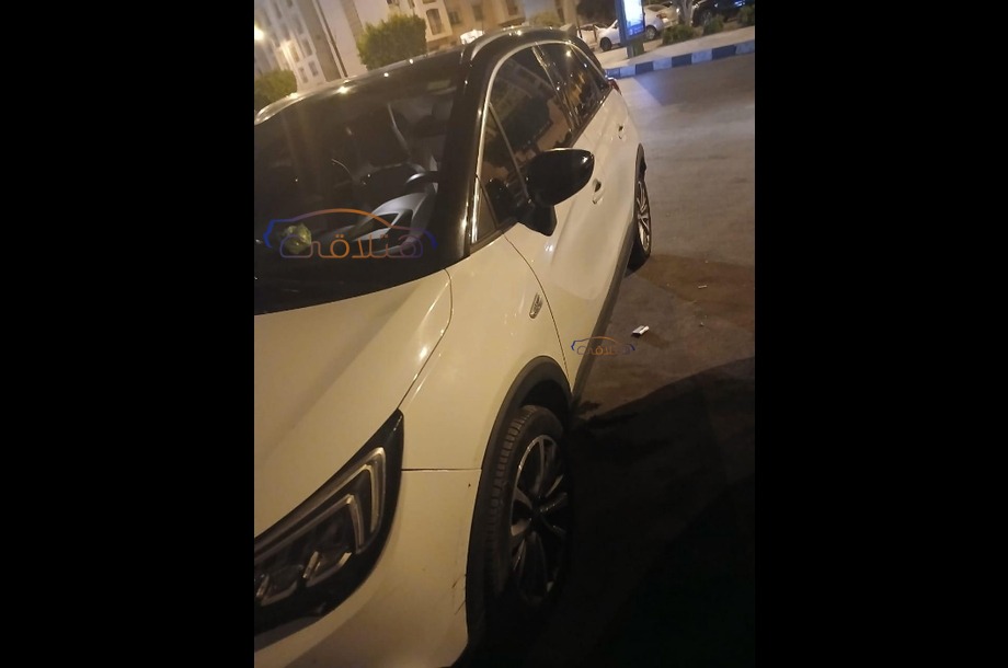 Crossland Opel أبيض