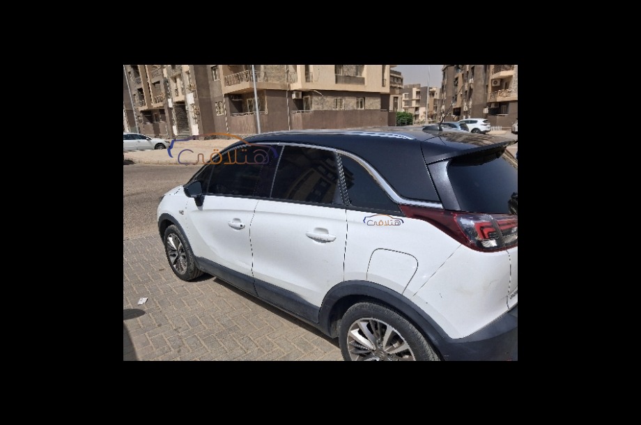Crossland Opel أبيض