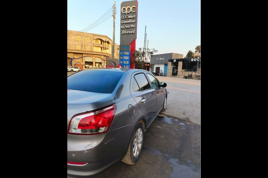 Optra Chevrolet Dark grey