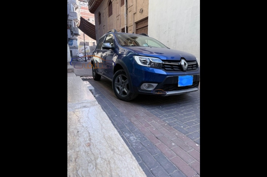 Sandero Step Way Renault أزرق