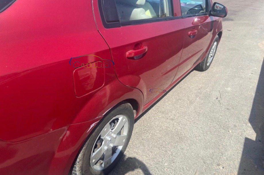 Aveo Chevrolet Red
