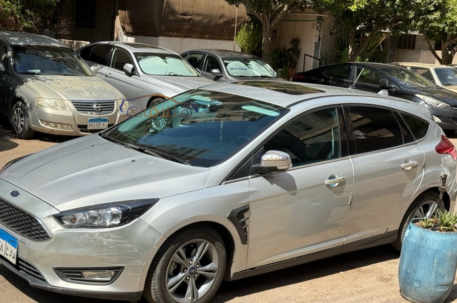 Focus Ford Silver