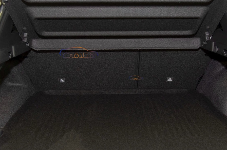 Qashqai Nissan أسود