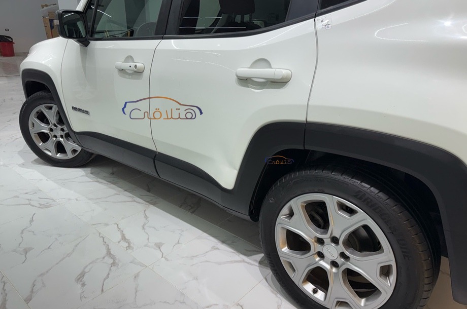 Renegade Jeep White