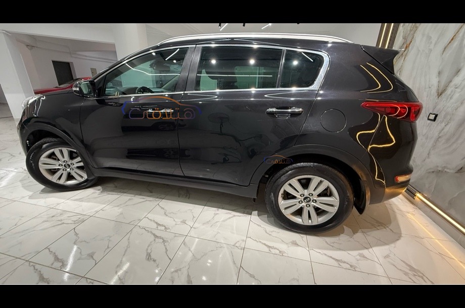 Sportage Kia أسود