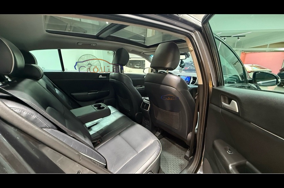 Sportage Kia أسود