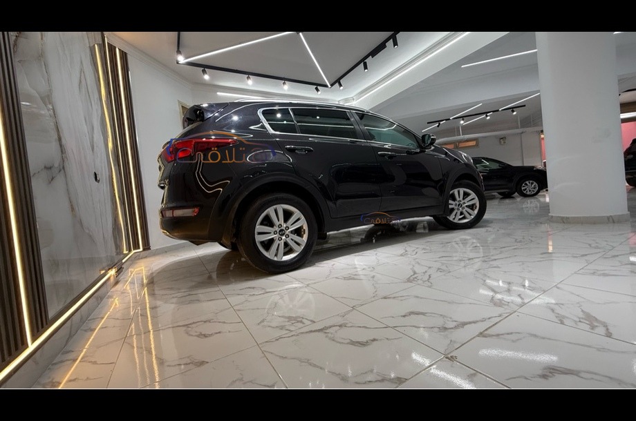 Sportage Kia أسود