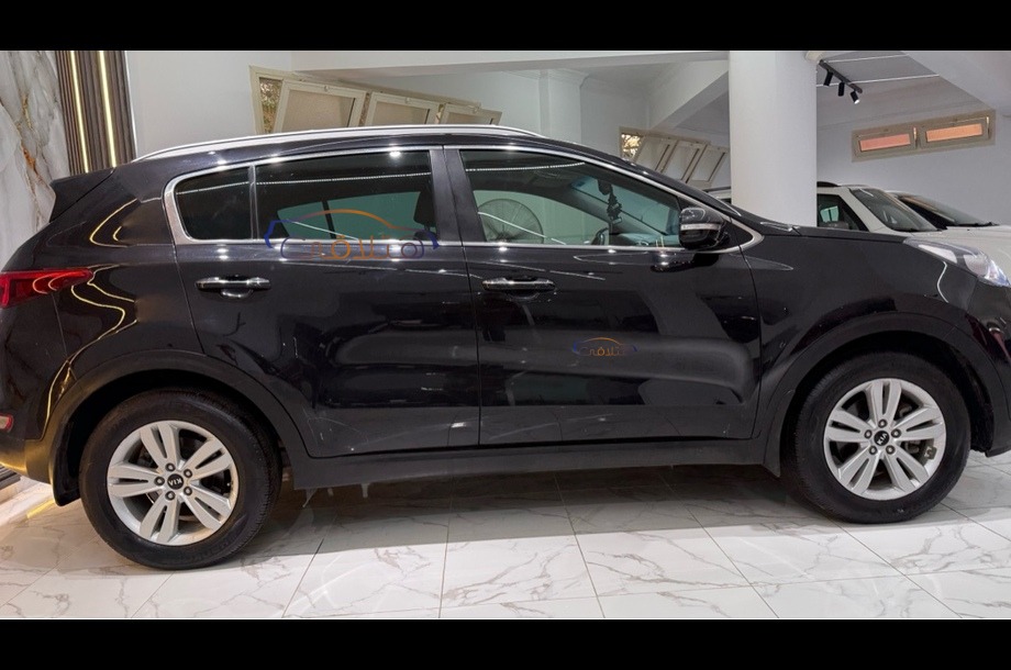 Sportage Kia أسود