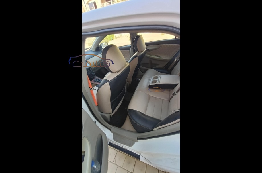 Corolla Toyota White