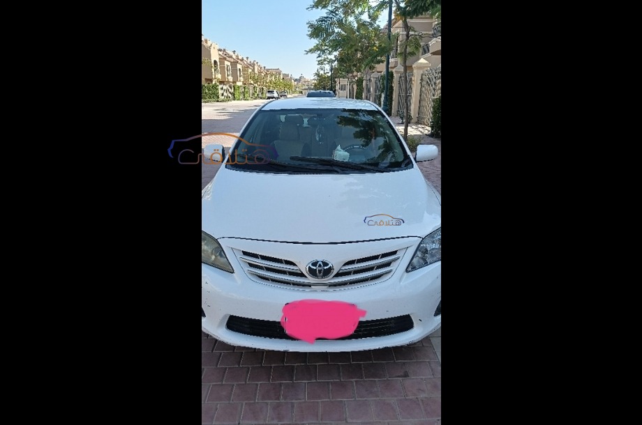 Corolla Toyota White