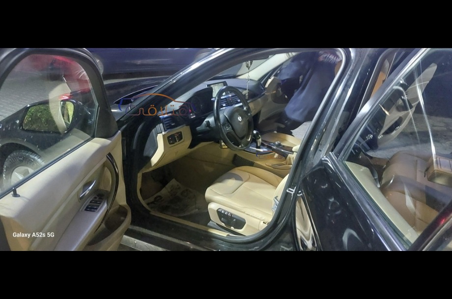 320 BMW أسود