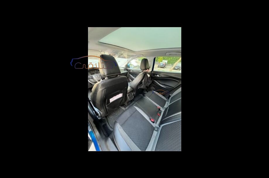 Grandland Opel أزرق