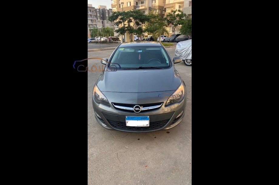 Astra Opel رمادي