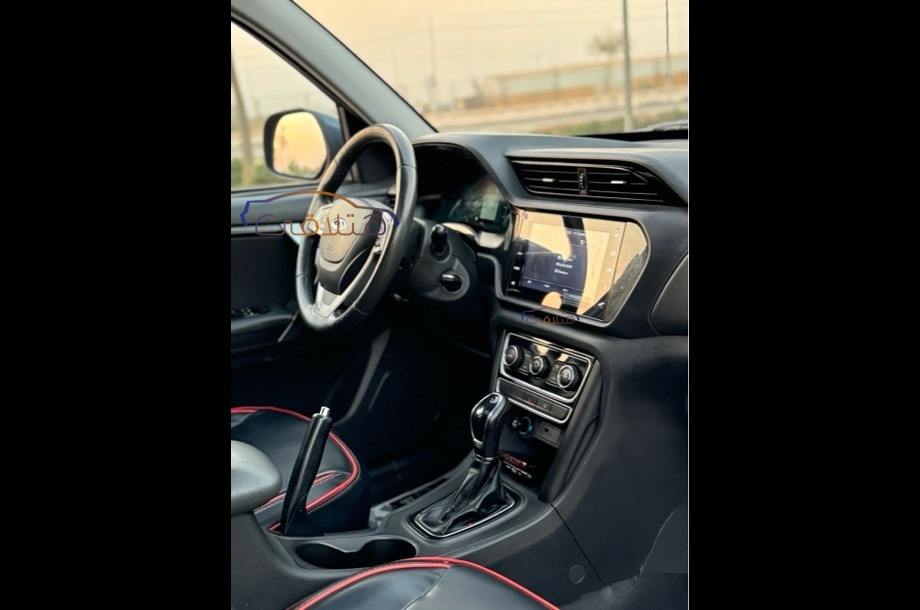 Tiggo 3 Chery رمادي