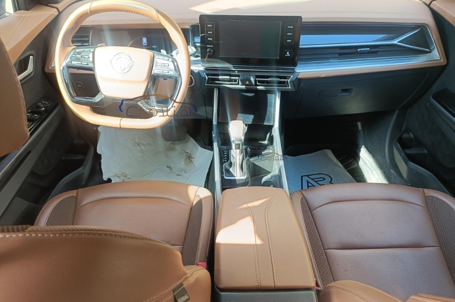 Torres Ssang Yong رمادي