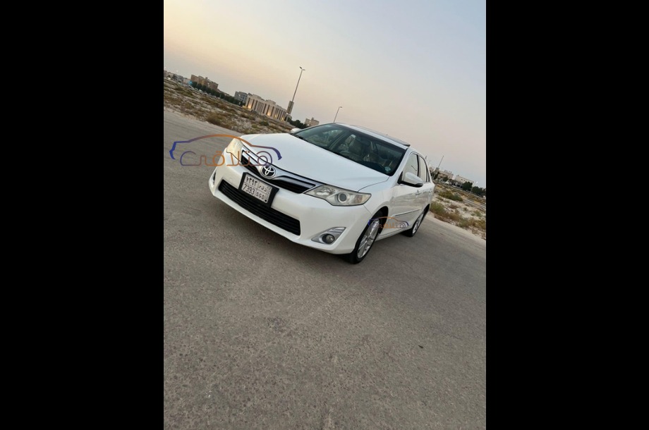 Camry Toyota White