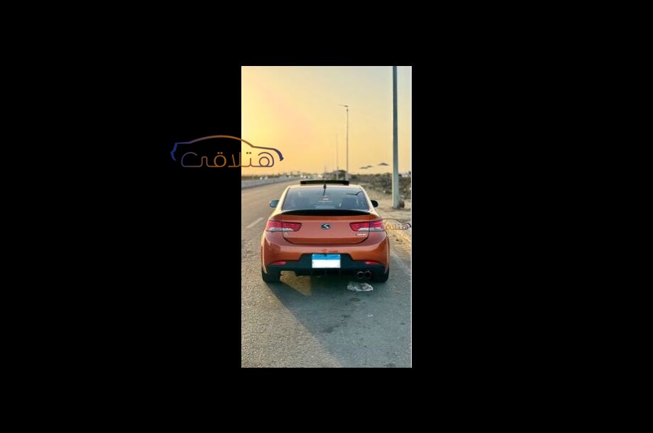 Cerato Koup Kia Bronze