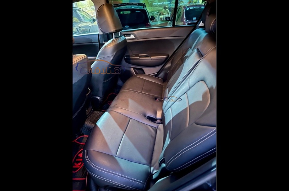 Sportage Kia أسود