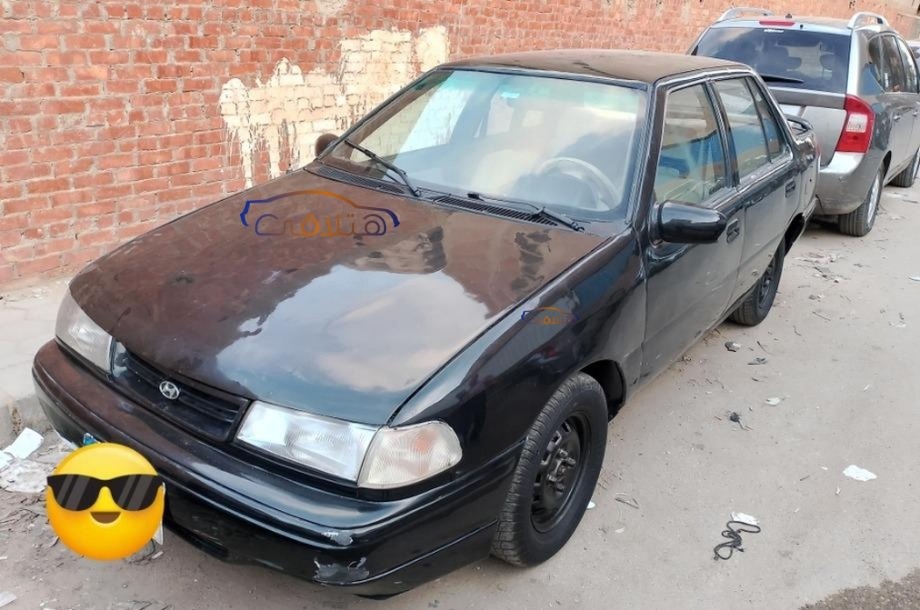 Excel Hyundai أسود