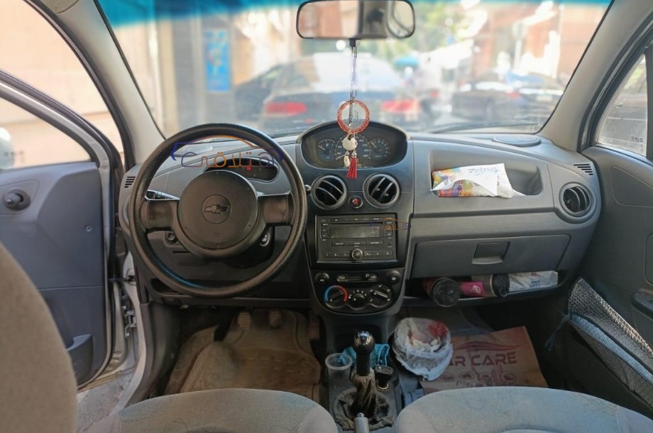 Spark Chevrolet فضي