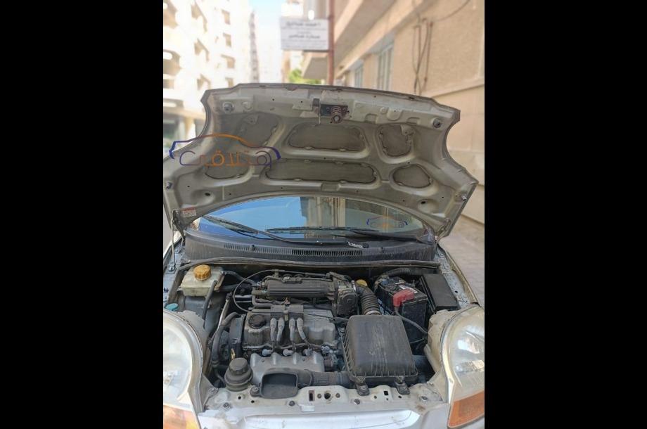 Spark Chevrolet فضي