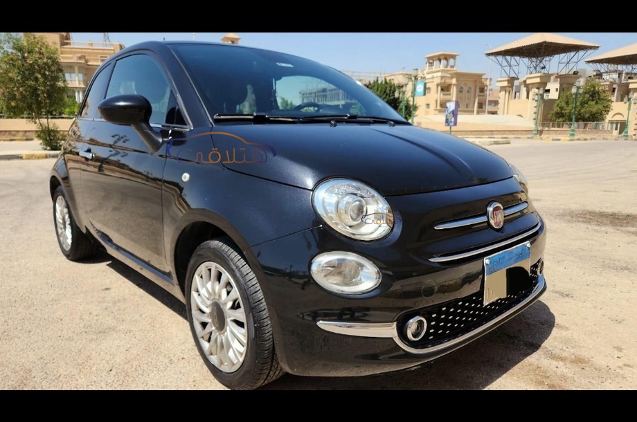 500 Fiat أسود