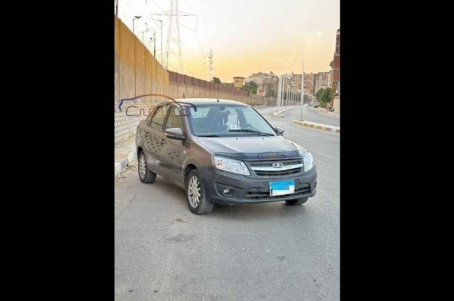 Granta Lada برونزي