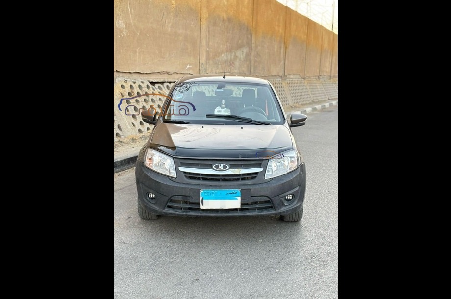 Granta Lada برونزي