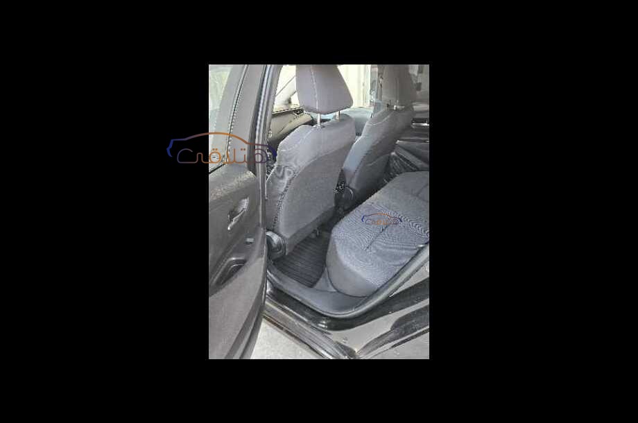 Corolla Toyota أسود