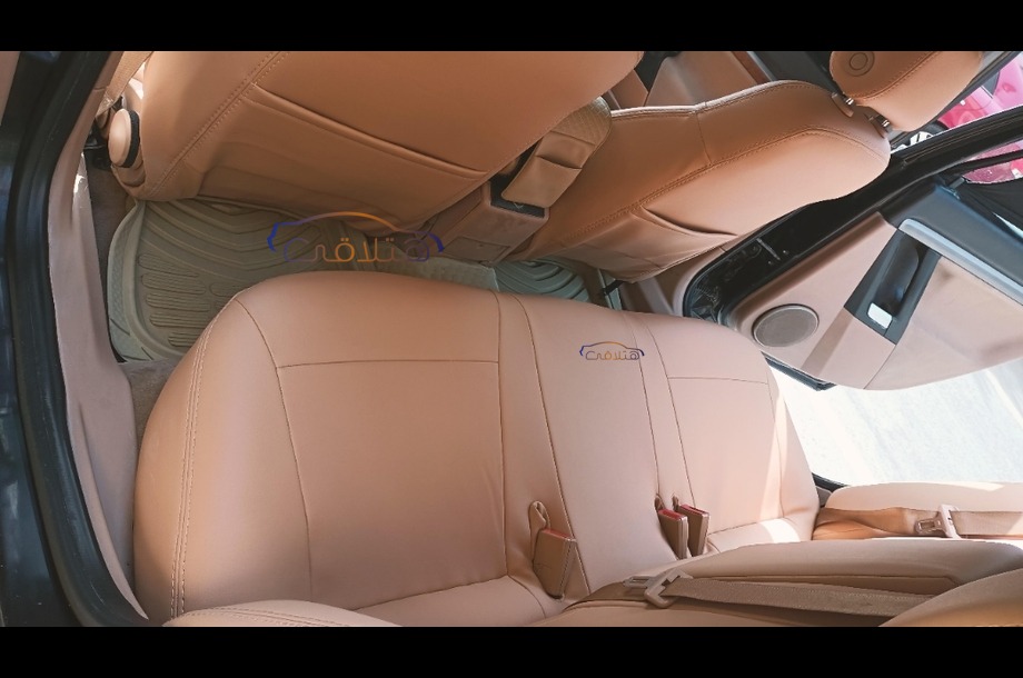 Vectra Opel أسود