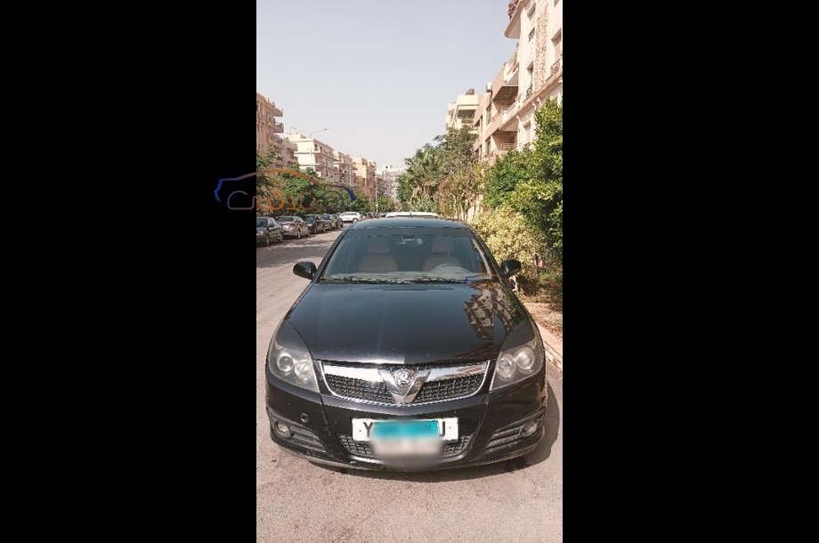 Vectra Opel أسود