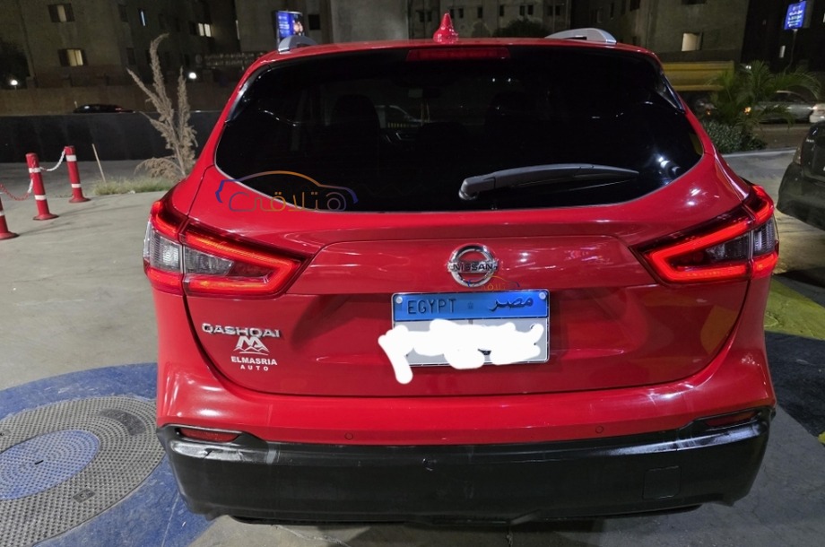 Qashqai Nissan Red
