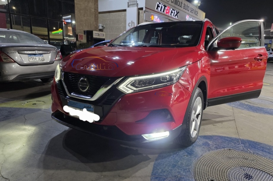 Qashqai Nissan Red