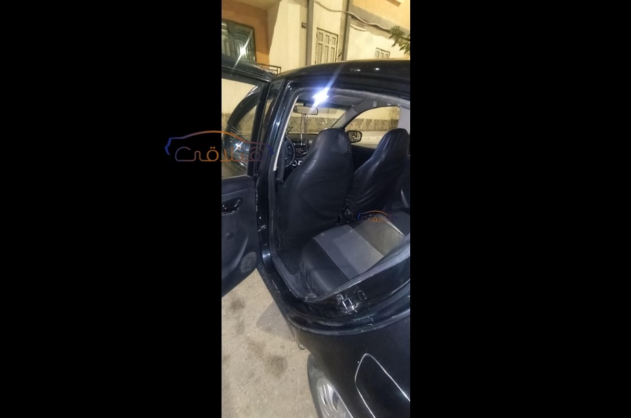 I10 Hyundai أسود