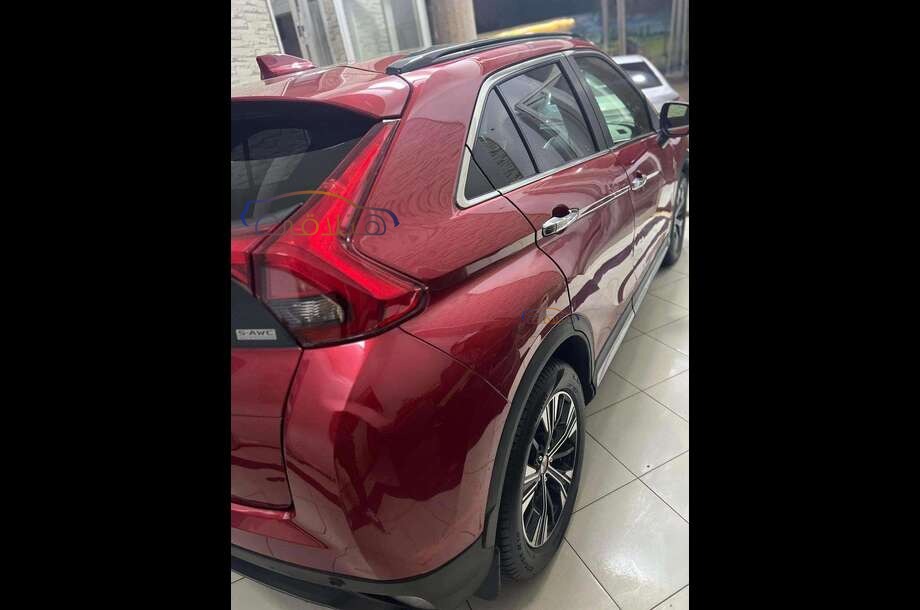 Eclipse Cross Mitsubishi Red