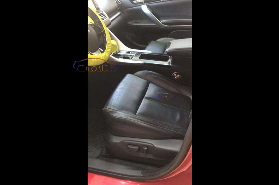 Eclipse Cross Mitsubishi Red