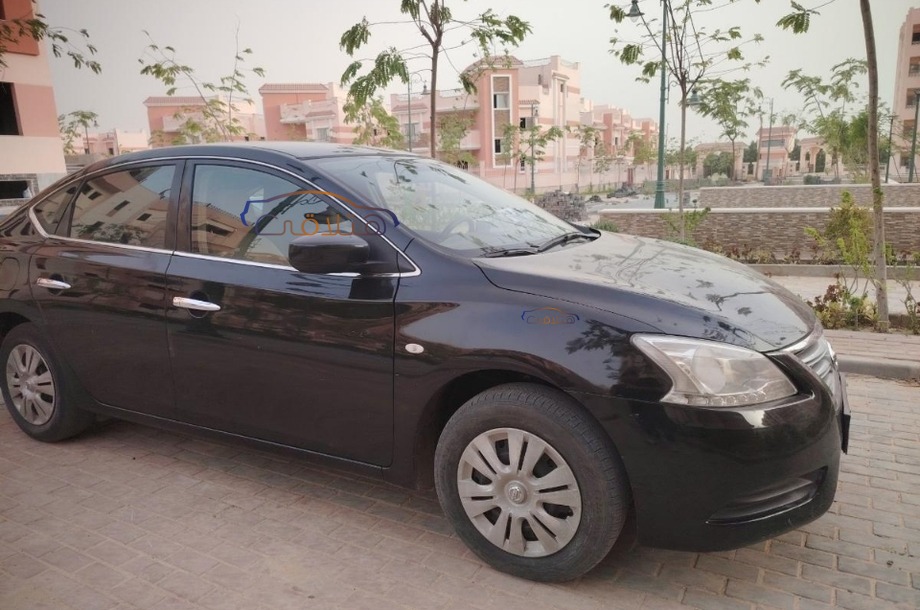Sentra Nissan Black